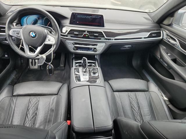 2018 BMW 750 XI