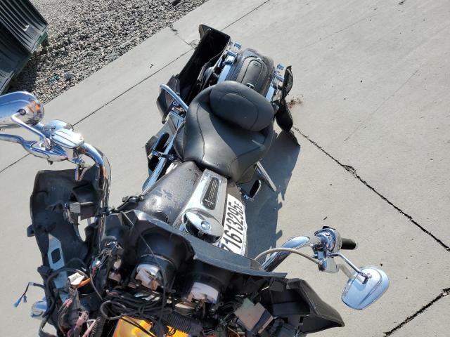 2011 Harley-Davidson Flhx