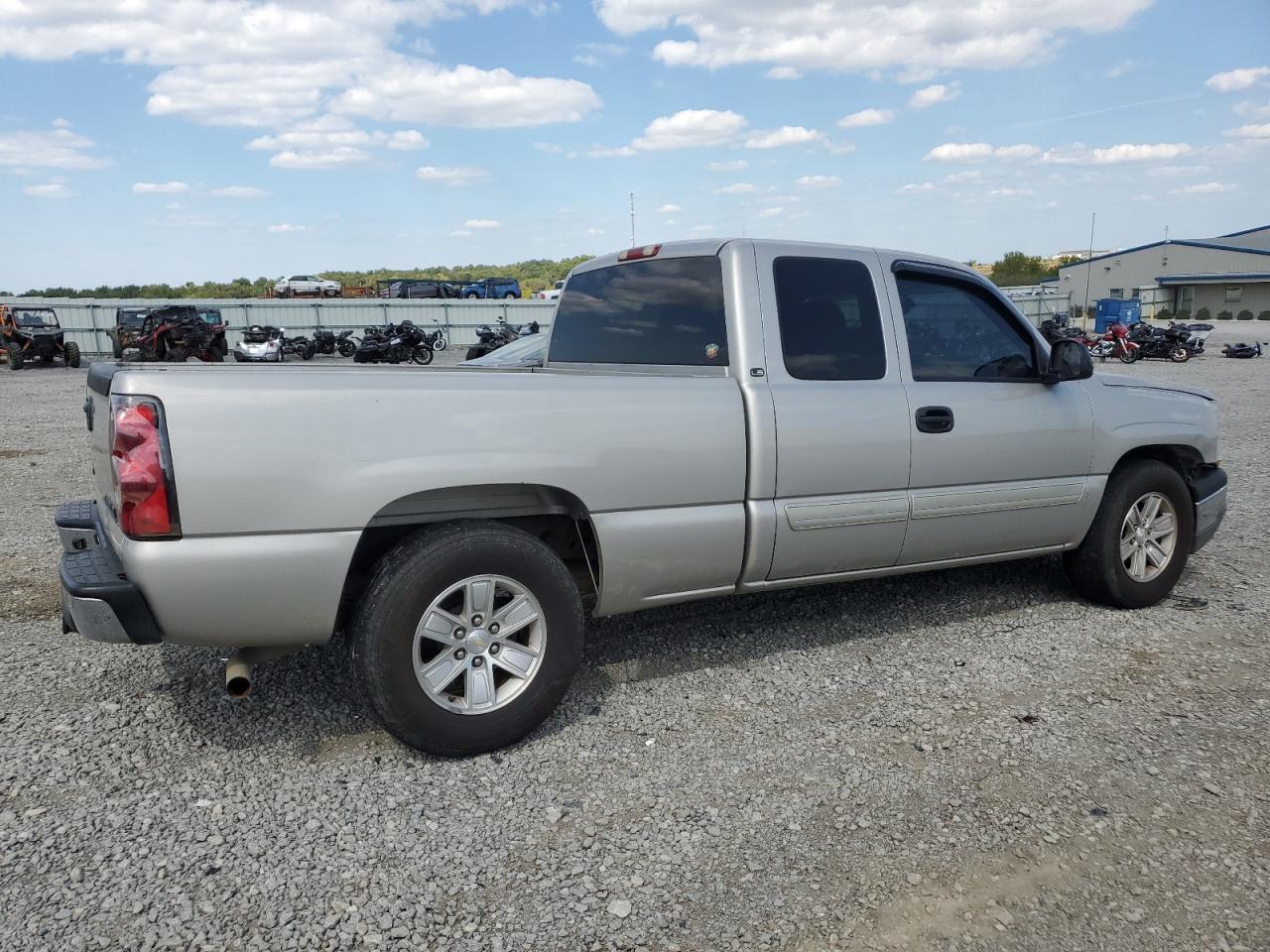 2004 Chevrolet Silverado C1500