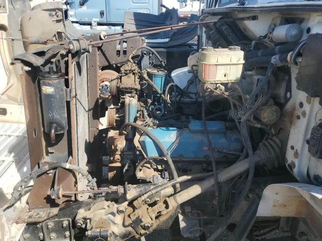1997 International 4000 4700