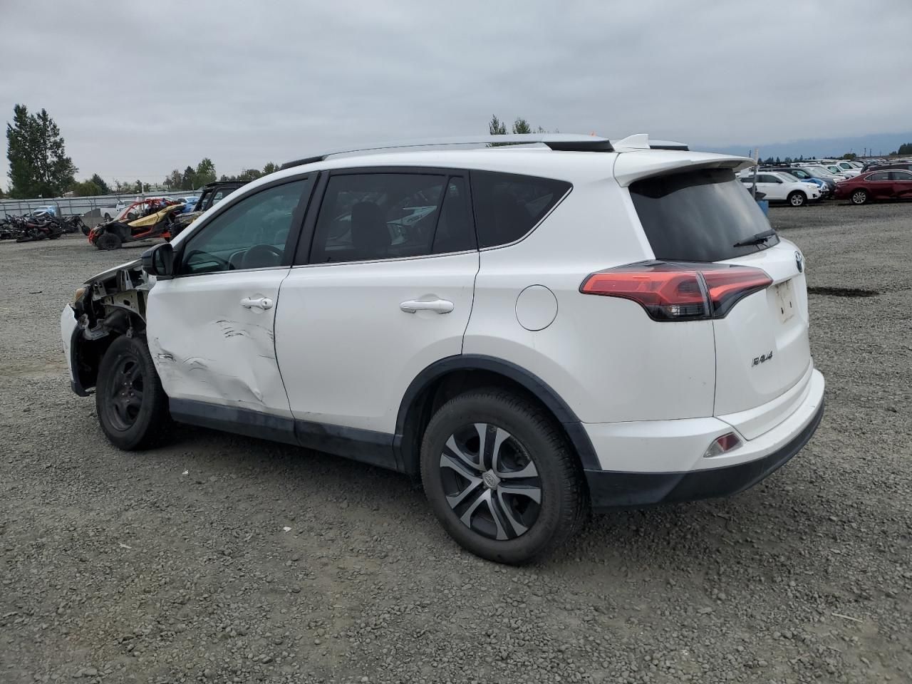 2016 Toyota Rav4 le