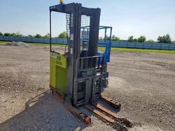 Salvage trucks for sale at Houston, TX auction: 1998 Clark NPR20 Forklift