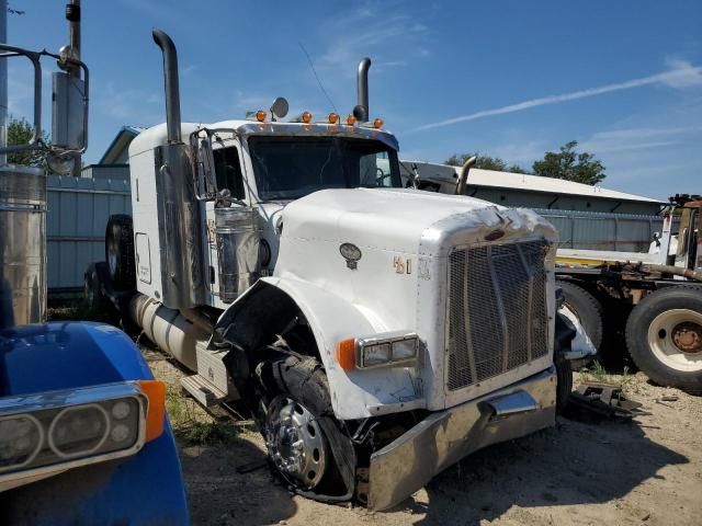 2005 Peterbilt 379 Semi Truck