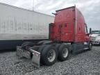 2015 Freightliner Cascadia Semi Truck