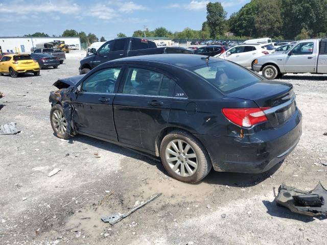 2013 Chrysler 200 Touring