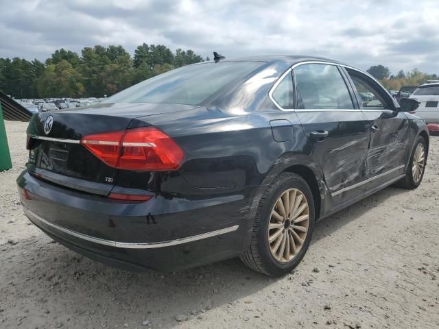2016 Volkswagen Passat SE