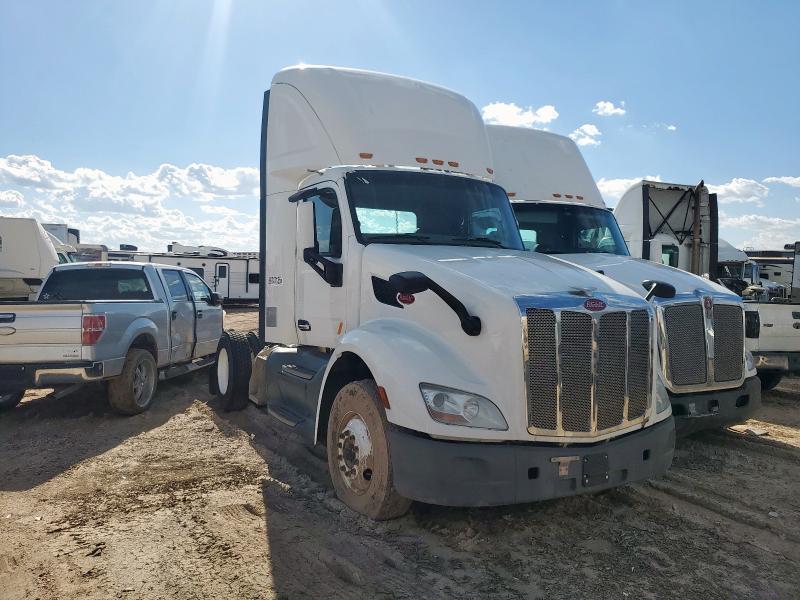 2020 Kenworth T680 Semi Truck