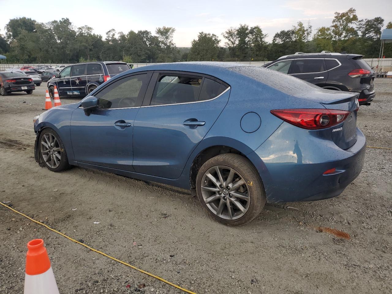 2018 Mazda 3 Touring