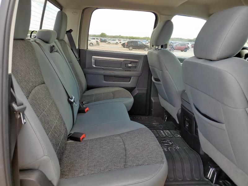 2014 Dodge RAM 1500 SLT