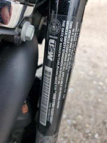 2018 Harley-Davidson Flhcs Heritage Classic 114
