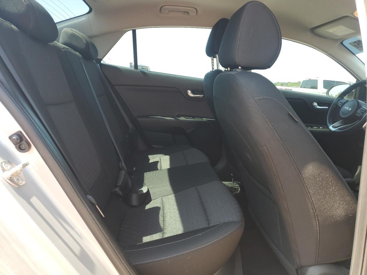 2023 KIA Rio lx