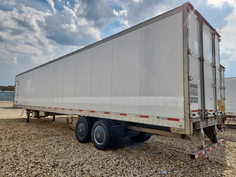 2013 Utility VS2RA Refrigerated Van Trailer