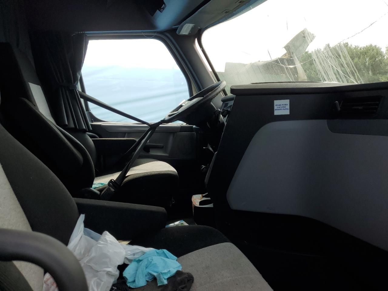 2020 Freightliner Cascadia 126 Semi Truck