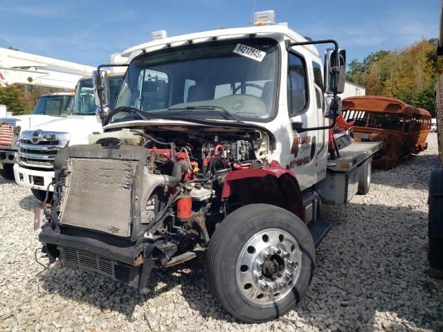 2013 Freightliner M2 106 MED