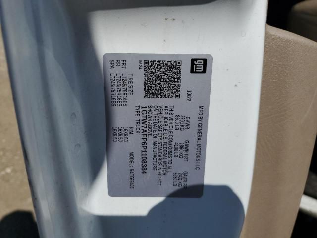 2023 GMC Savana G2500