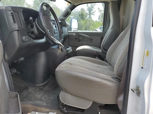 2022 Chevrolet Express G3500