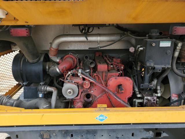 2011 Thomas SAF-T-LINER HDX-School Bus