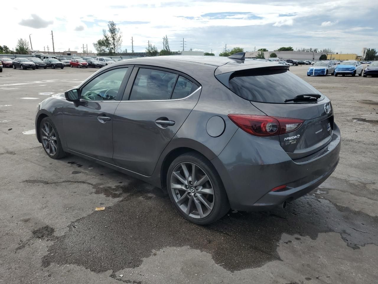 2018 Mazda 3 Grand Touring