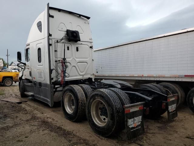 2022 Freightliner Cascadia 126 Semi Truck