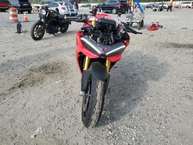 2025 Ducati Panigale V2