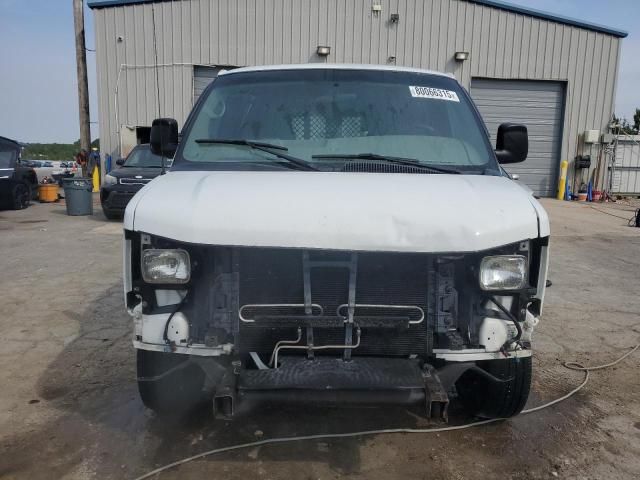 2014 Chevrolet Express G2500
