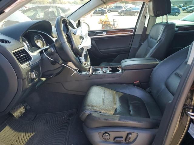 2014 Volkswagen Touareg V6