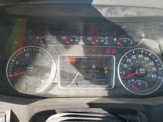 2022 International LT625 Semi Truck