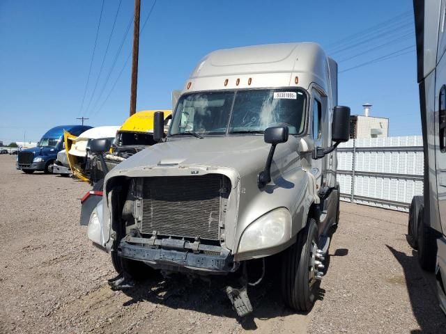 2015 Freightliner Cascadia Semi Truck
