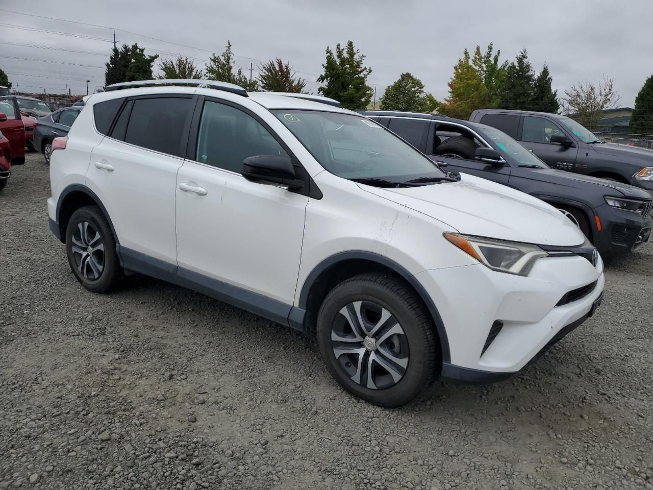 2016 Toyota Rav4 le
