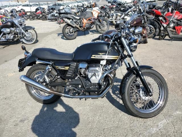 2011 Moto Guzzi V7 Classic