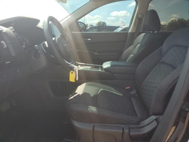 2022 Nissan Pathfinder S