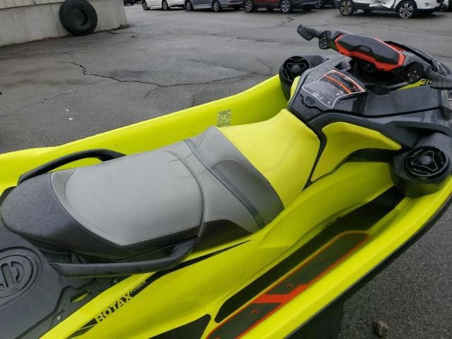 2019 Sea Doo RXT