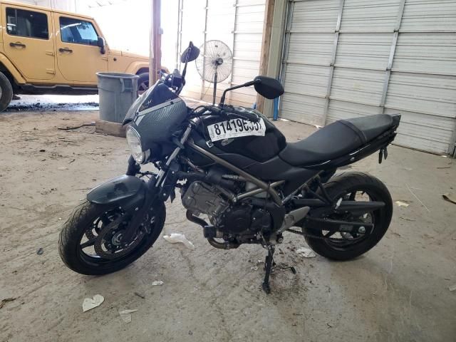 2022 Suzuki SV650