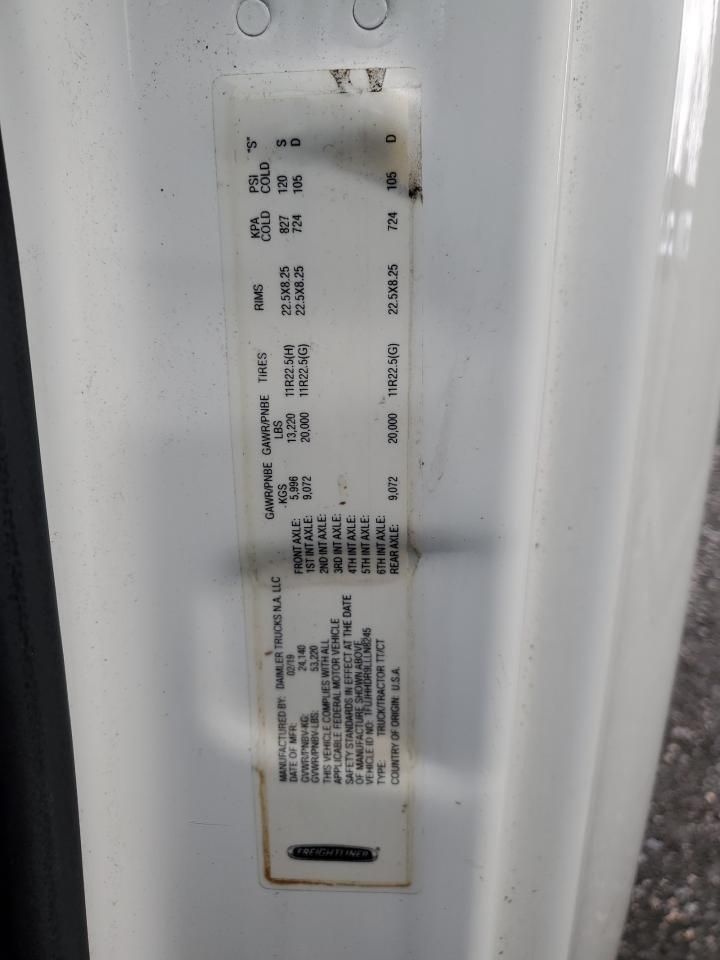 2020 Freightliner Cascadia 126 Semi Truck