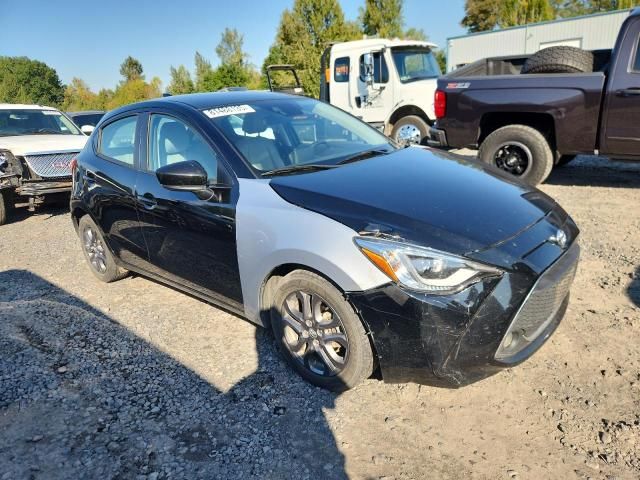 2020 Toyota Yaris LE