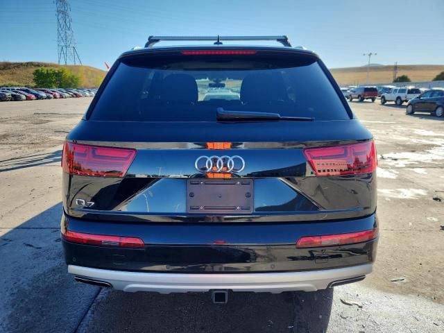 2019 Audi Q7 Premium Plus