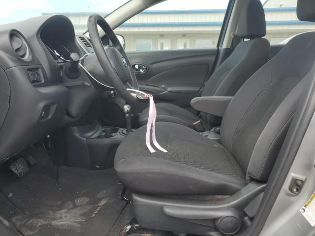 2013 Nissan Versa S