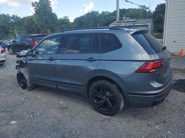 2024 Volkswagen Tiguan se R-line Black