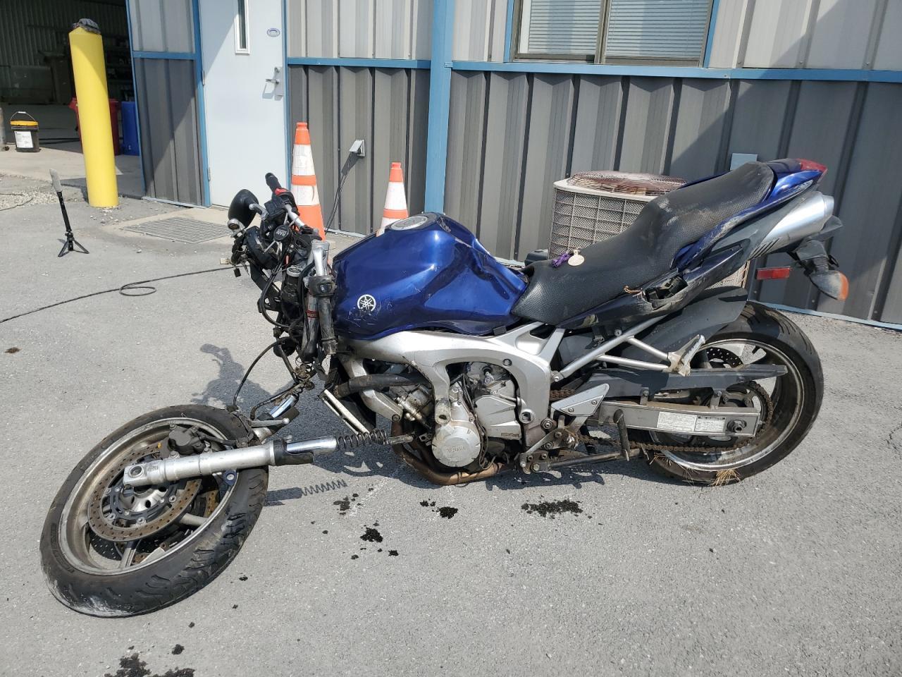2005 Yamaha FZ6 S