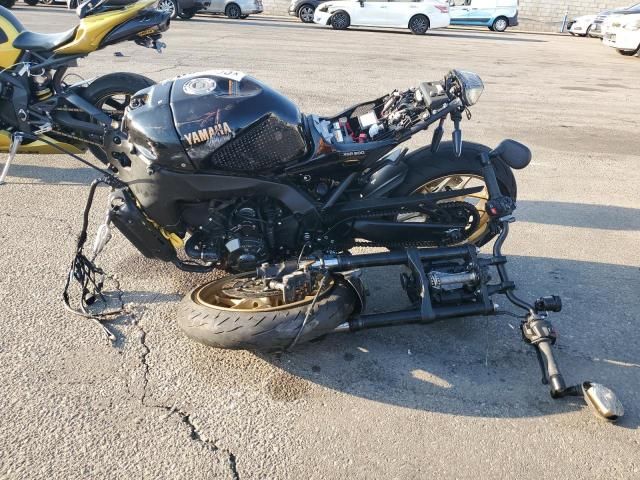 2025 Yamaha MTM890 C
