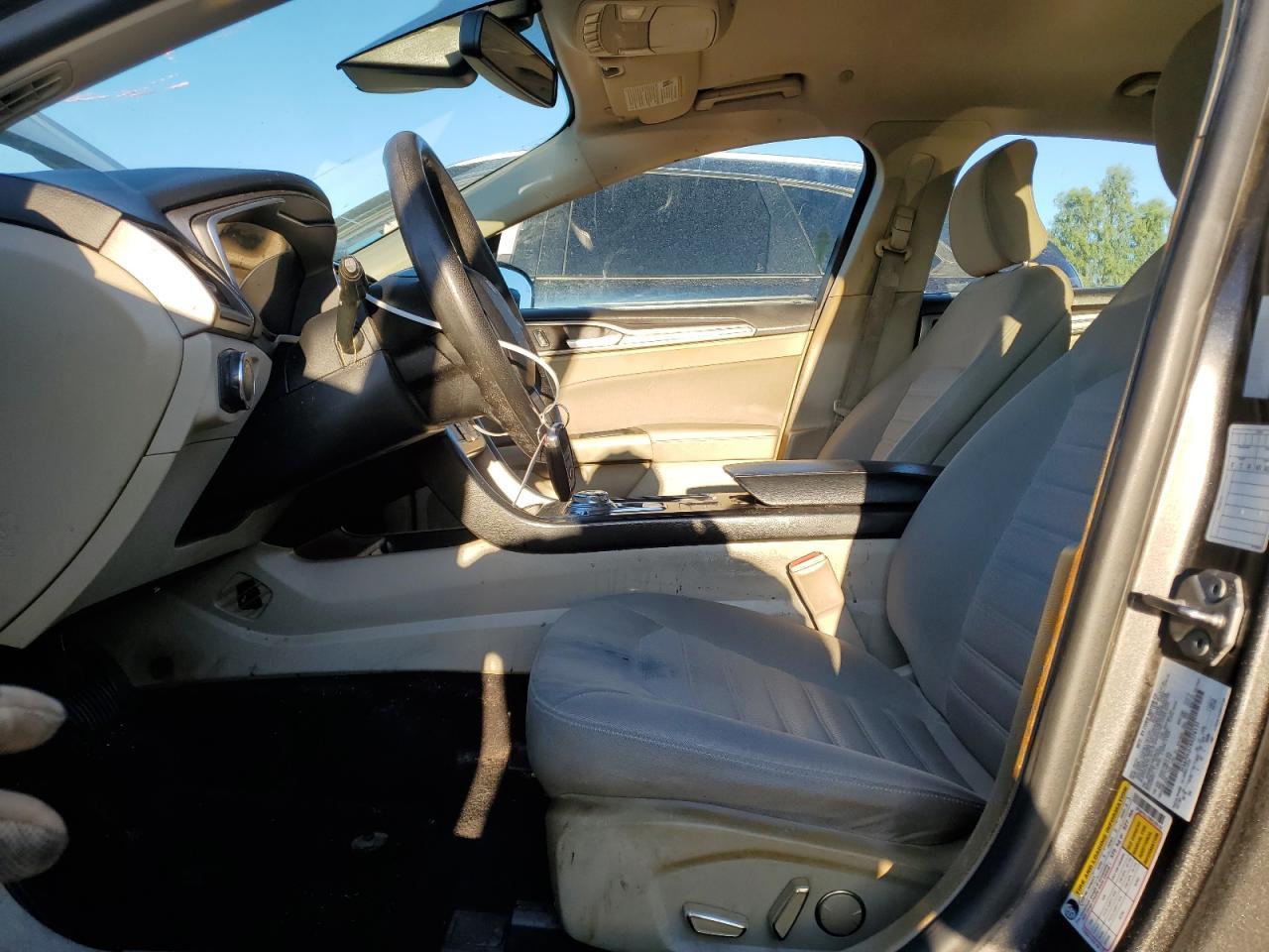 2019 Ford Fusion se