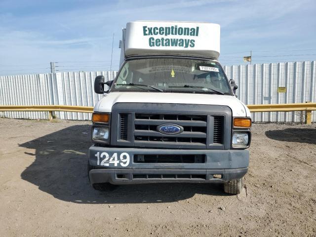 2013 Ford Econoline E350 Super Duty Van