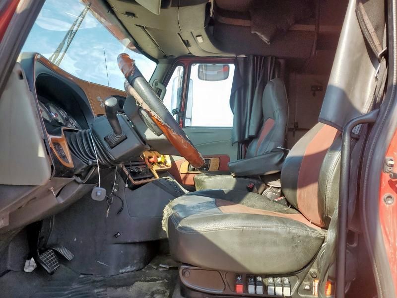 2015 International Prostar Semi Truck