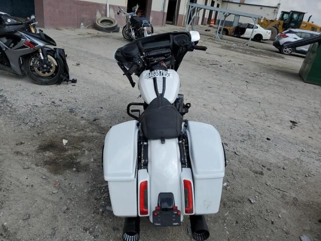 2024 Harley-Davidson Flhx