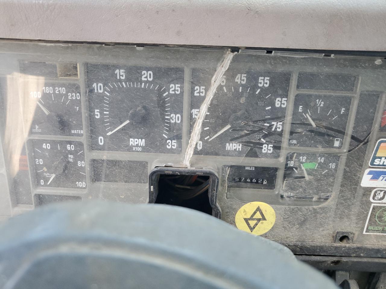 1998 International 8100 Grapple Truck