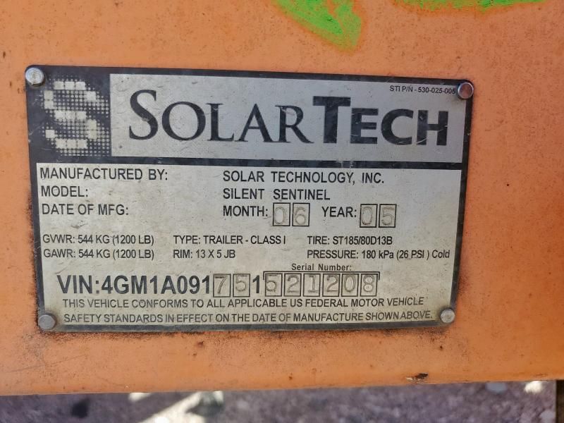 2005 Solar Tech Silent Sentinel Arrow Board Trailer