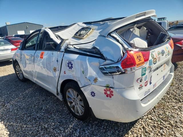 2013 Toyota Sienna XLE
