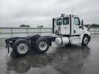 2018 Freightliner Cascadia 125 Semi Truck
