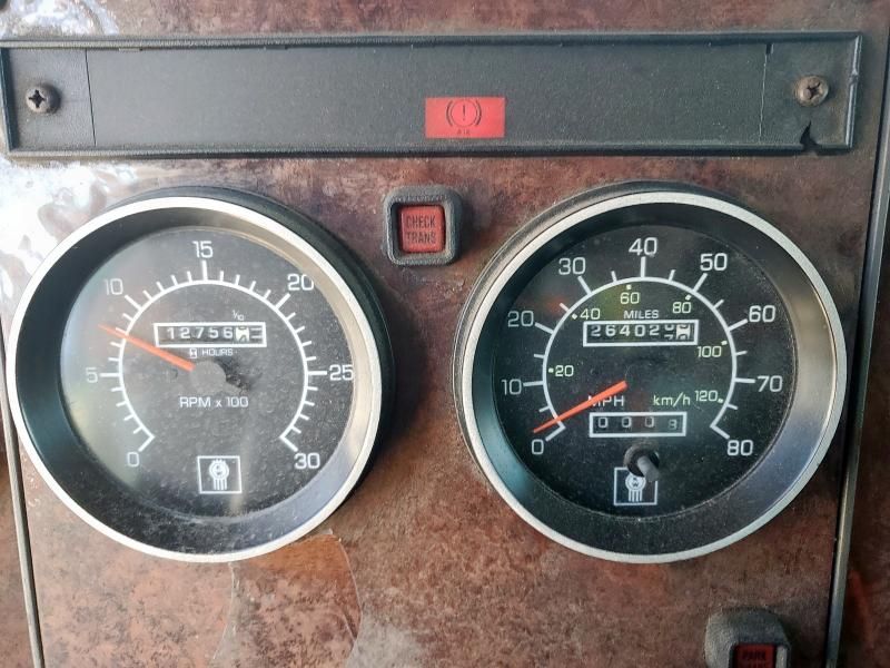 2009 Kenworth Construction T270