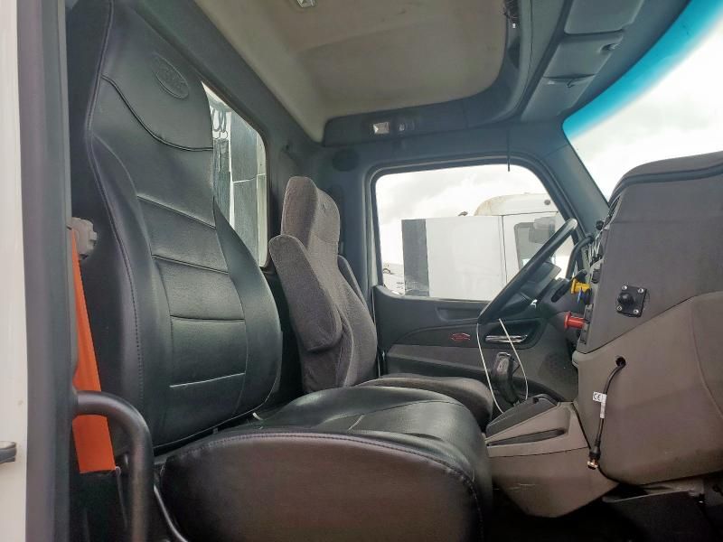 2016 Peterbilt Tractor 2016 Peterbilt 579 Semi Truck